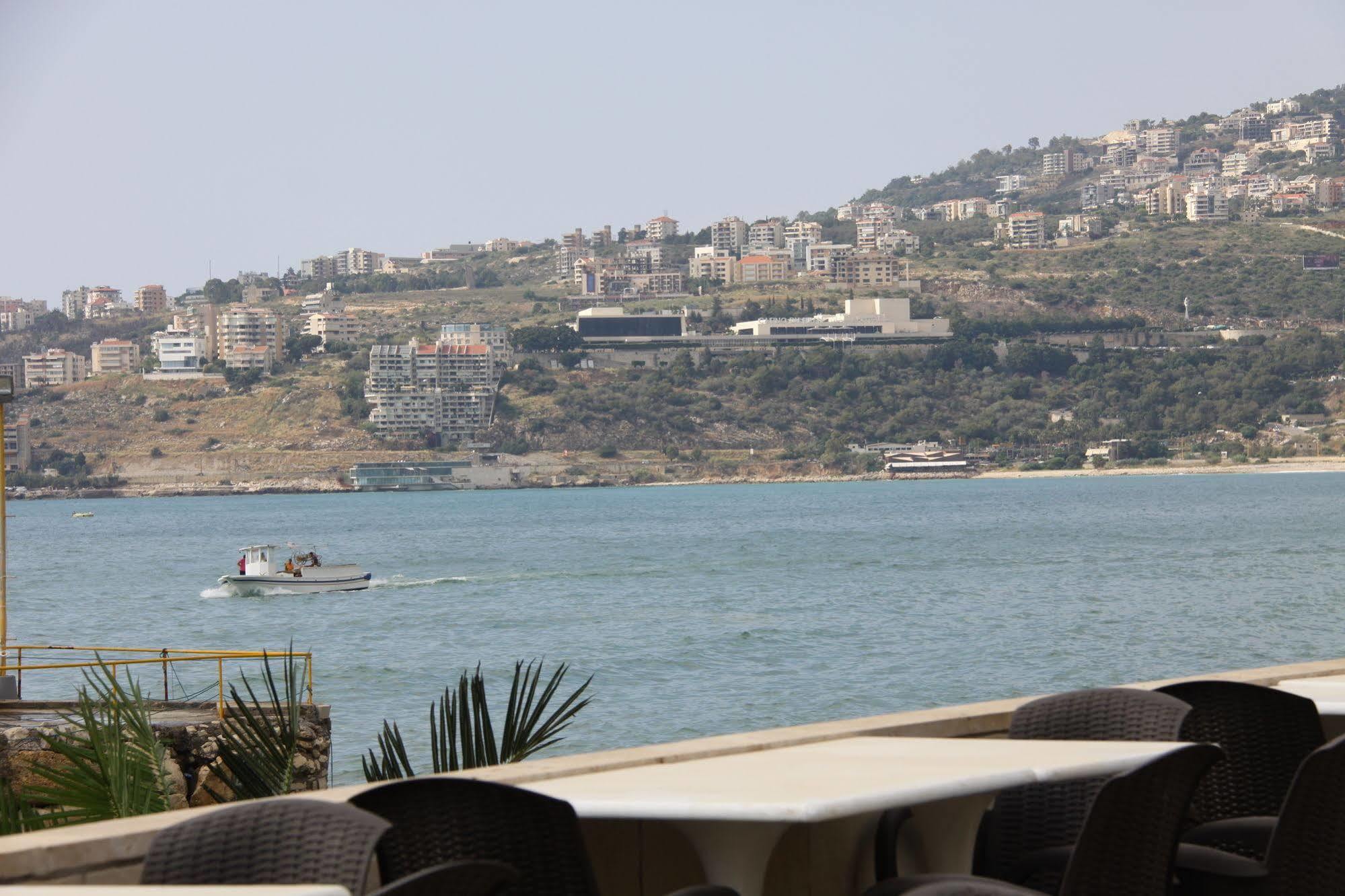 Lamedina Hotel & Resort Jounieh Exterior foto