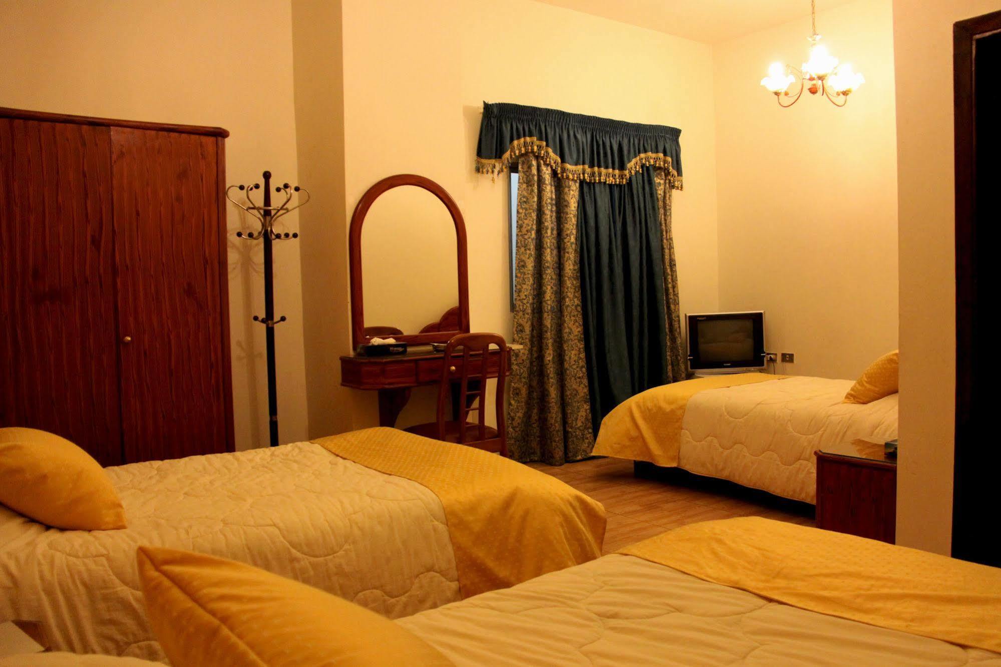 Lamedina Hotel & Resort Jounieh Exterior foto